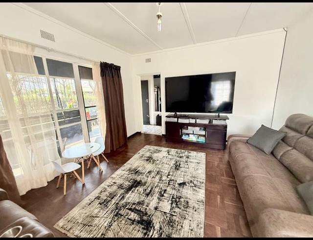 3 BEDROOM HOUSE FOR SALE IN VANDERBIJLPARK CW 5